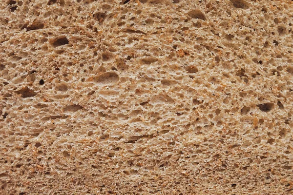 Kepekli ve tahıl tohumları ile taze pişmiş ekmek — Stok fotoğraf