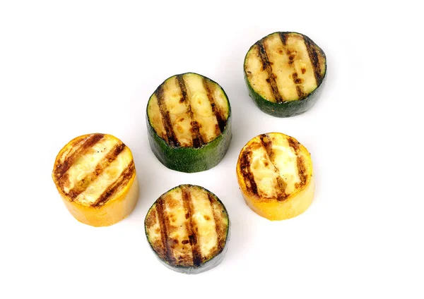 Groene Gele Courgette Een Grill Een Witte Achtergrond Voor Isolatie — Stockfoto