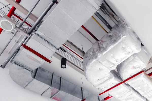 Decke Kühlluft Luftrohr Luft Belüftung Isolierung Bedeckt — Stockfoto