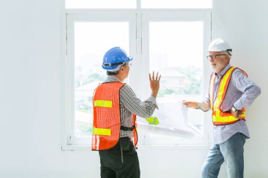 mix yarış kıdemli inşaat mühendisleri işçisi tasarım planı ile geleceği birlikte söz