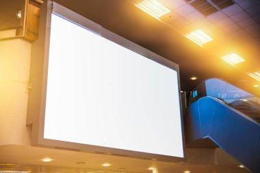 Boş reklam billboard kapalı iş ofis binası