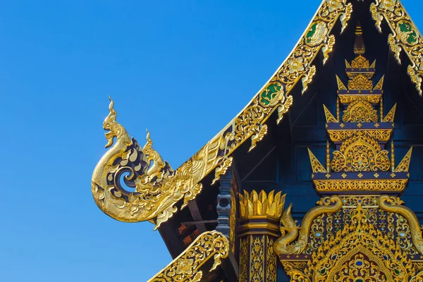 Gyönyörű Golden Thai Lanna Építészet Chapel Tető Wat Inthakhin Sadue — Stock Fotó