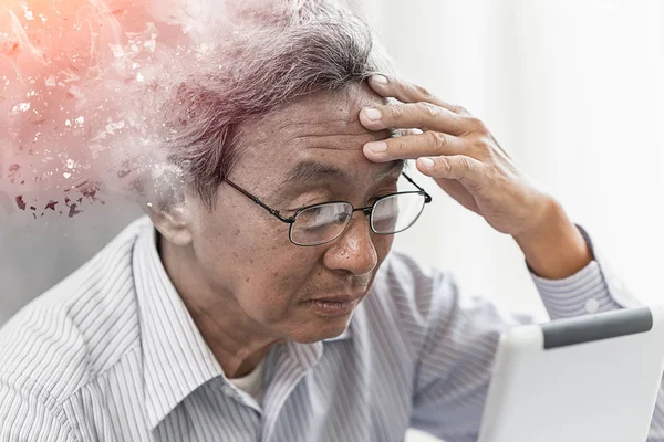 Asian Elder Lost Memory Dementia Alzheimer Disease Concept — Stock Photo, Image