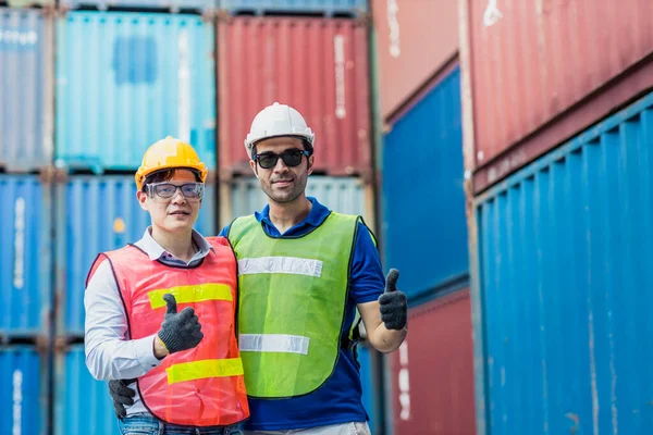 Personeel Voorman Controle Laden Container Lading Werken Team Blij Genieten — Stockfoto