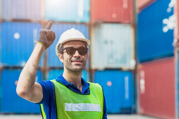 Retrato Sucesso Capataz Transporte Pessoal Latino Trabalhador Trabalhar Porto Carga — Fotografia de Stock