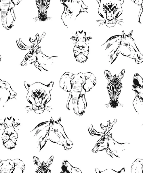 Tinta artística abstrata de vetor desenhado à mão esboço gráfico texturizado ilustrações padrão sem costura de animais selvagens zebra, leão, puma, lobo, cavalo e cervos cabeças isoladas sobre fundo branco —  Vetores de Stock