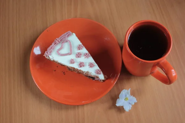 Piece Cake Lies Orange Dish Mug Coffee — Stock Photo, Image