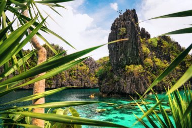 Büyük lagün, El Nido Palawan, Filipinler kayık