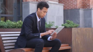 Afrika başarısızlık kullanarak Tablet ise tepki işadamı