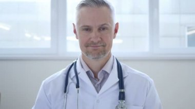 Başparmak aşağı Doktor Kliniği tarafından