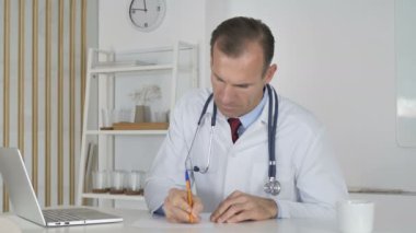 Office, evrak rapora Doktor yazma tıp