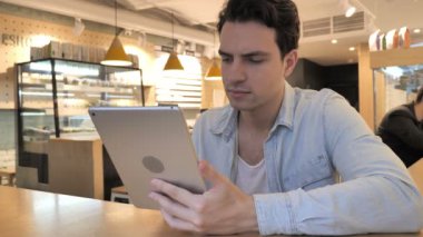 İnternet Cafe için tablet kullanma