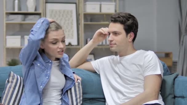 Fighting Couple Arguing While Sitting Couch — Stock Video