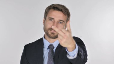 Orta parmak gösterilen işadamı portresi