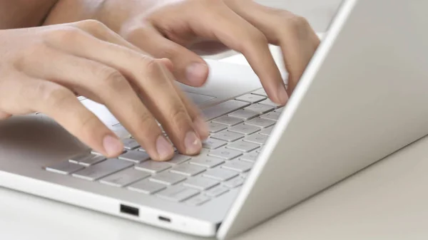 Close Typing Hands Laptop Office — Stock Photo, Image