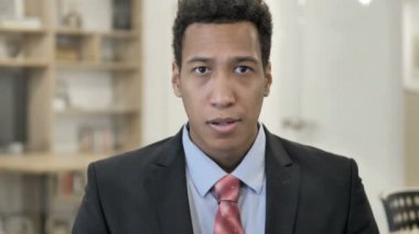 Başarısızlık, kayıp tarafından üzgün Afrika Işadamı