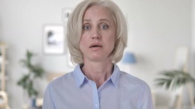 Eski kadın reddetme teklifini reddetme