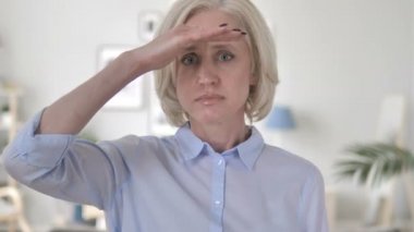 Yaşlı kadın arama yeni şans