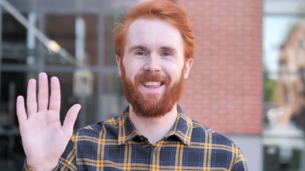 Chat vidéo en ligne par Redhead Barbe Jeune homme — Video