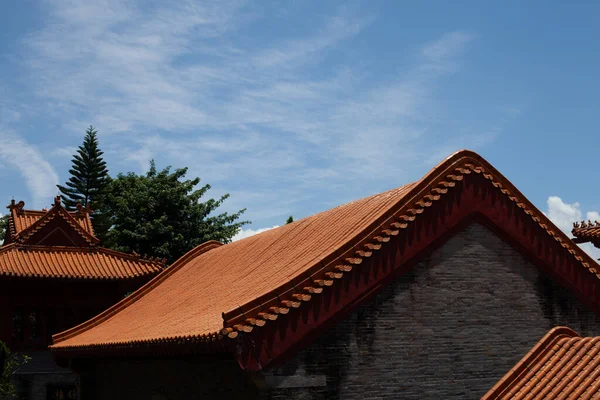 Temple Sous Ciel Bleu Dans Guangdong Chine — Photo
