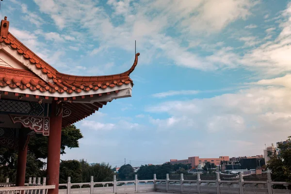 Toit Architecture Chinoise Antique Ancien Bâtiment Sous Ciel Bleu — Photo