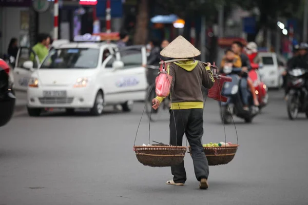 Hanoi Capital Vietnam Julio 2019 Los Vendedores Ambulantes Hanoi Vietnam —  Fotos de Stock