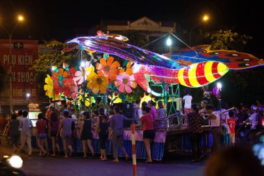 Tuyen Quang, Vietnam 29 Eylül 2017: Tuyen Quang ilinde yerel halk için sonbahar ortası festivalleri.