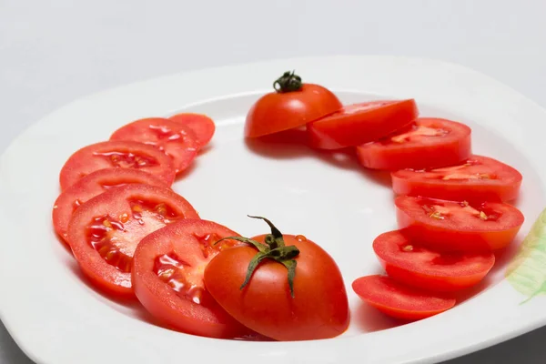 Juicy Red Tomatoes Table Cloth Caro Background — Stock Photo, Image