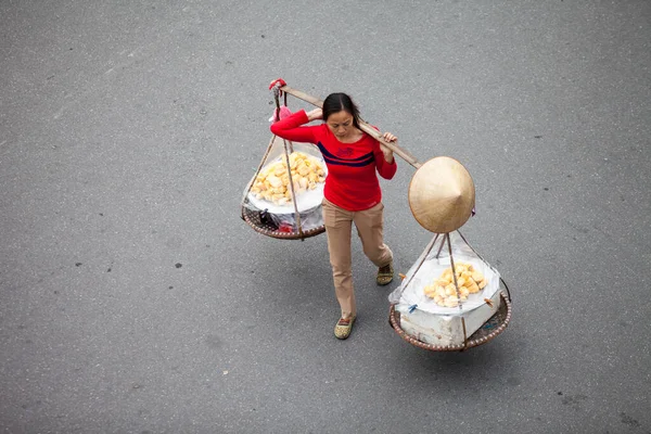 Hanoi Vietnam Venditori Ambulanti Nel Quartiere Storico Hanoi Agosto 2019 — Foto Stock