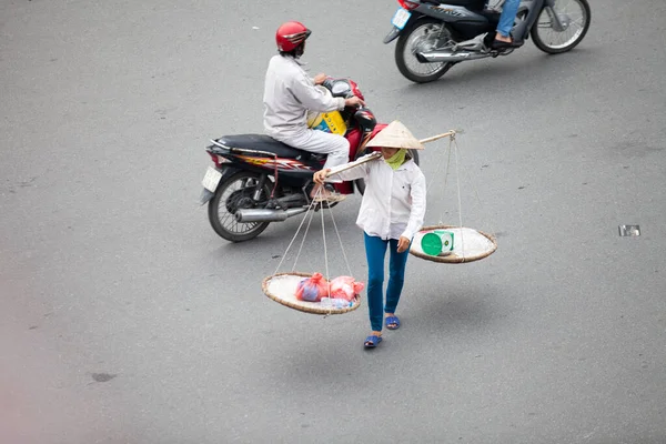 Hanoi Vietnam Vendedores Ambulantes Casco Antiguo Hanói Agosto 2019 Net —  Fotos de Stock