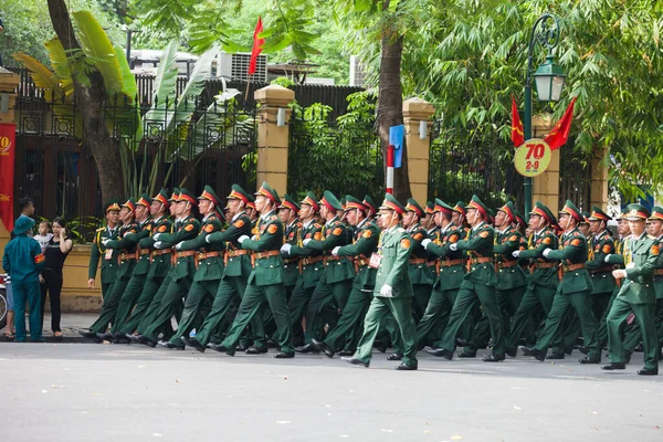 Hanoi Vietnam Septiembre 2015 Desfile Celebra Día Independencia Vietnam —  Fotos de Stock