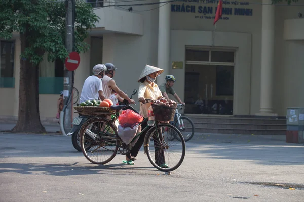 Hanói Vietnã Agosto 2015 Vida Vietnã Hanói Vietnã Vendedores Rua — Fotografia de Stock