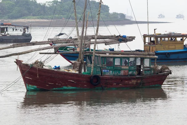 Long Bay Vietnam Listopadu 2014 Rybářská Loď Long Bay Panoramatický — Stock fotografie