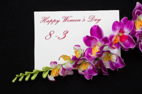 Happy Womans Day März Auf Weißer Karte Mit Roten Rosen — Stockfoto
