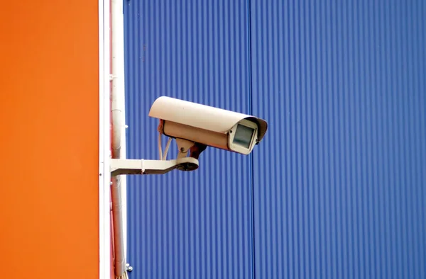 Vigilancia Con Cámara Pared Del Edificio Hermano Mayor Mira Espía — Foto de Stock