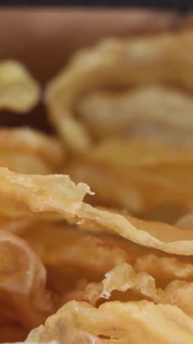 Asya sokak pazarında kurutulmuş deniz ürünleri. Yüksek kalite 4k görüntü