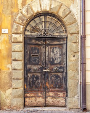 Soyma boya ile eski ahşap Vintage kapı