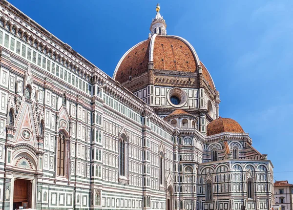 Eksterior Katedral Santa Maria del Fiore di Florence, Italia. — Foto Stok Gratis