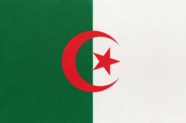 Cezayir ulusal kumaş bayrağı tekstil arka plan. Uluslararası dünyanın sembolü Kuzey Afrika ülkesi.