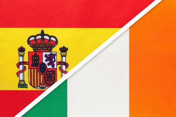 スペインとアイルランド共和国 繊維から国旗の象徴 両国間の関係 パートナーシップ及び選手権 — ストック写真
