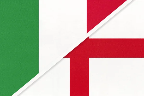 Itália República Italiana Inglaterra Símbolo Das Bandeiras Nacionais Têxteis Relação — Fotografia de Stock