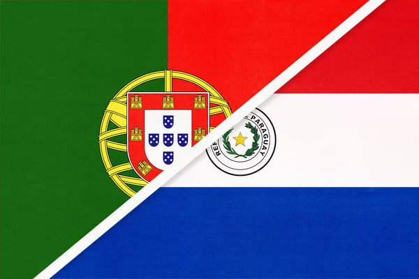 Portugal Oder Portugiesische Republik Und Paraguay Symbol Zweier Nationalflaggen Aus — Stockfoto