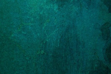 Soyut sanat arka planı koyu turkuaz ve zümrüt renkler. Yumuşak akuamarin gradyanı ile tuval üzerinde suluboya boya. Kağıtların üzerinde desenli bir sanat eseri. Doku arkaplanı.