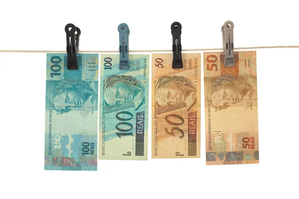 Billetes Reales Brasileños Tendedero Lavado Dinero Concepto Dinero Sucio Aislado — Foto de Stock