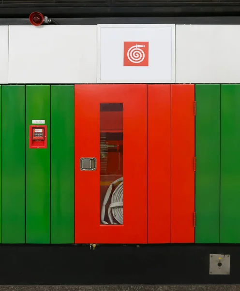 Fire Hydrant Brazilian Subway Station — Stock Photo, Image