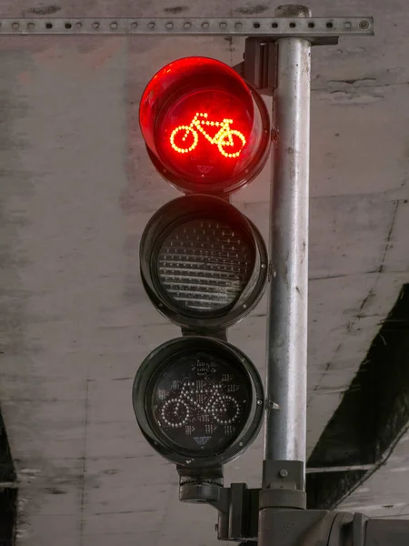 Trasa Rowerowa Czerwone Znaki Świetlne — Zdjęcie stockowe