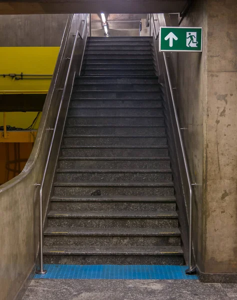 Escaleras Estación Metro Brasileña — Foto de Stock