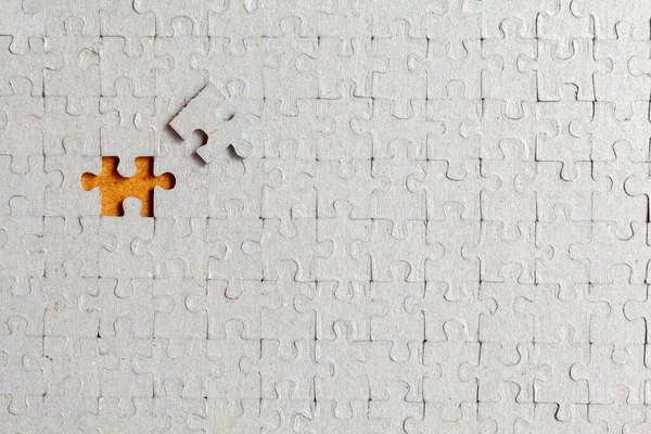 Puzzle Démonté Avec Une Dernière Pièce Fausse Impossible Remplir — Photo