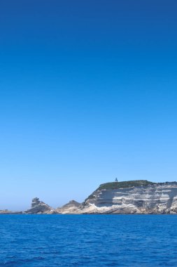 Sardunya, İtalya, Avrupa'nın Akdeniz sahilinde kayalık sahil