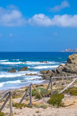 Sardunya, İtalya, Avrupa'nın doğal Akdeniz sahil yolu